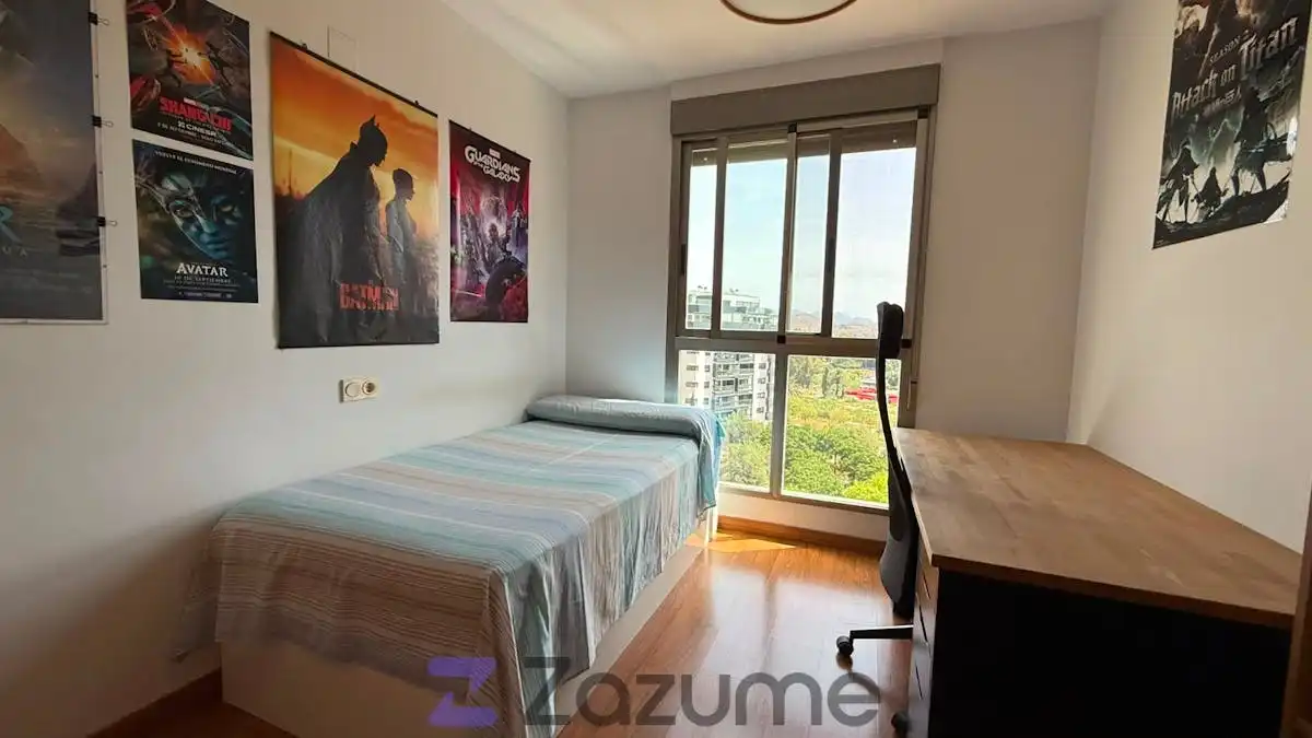 Habitación de Piso de alquiler en Murcia con Aire acondicionado, Calefacción y Horno