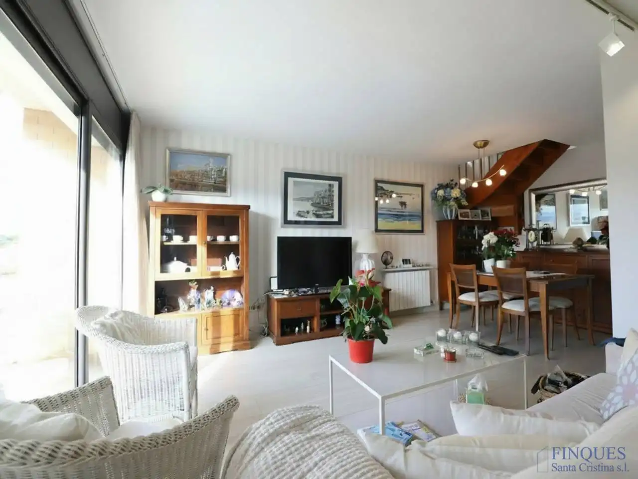 Sala d'estar de Dúplex en venda en Santa Cristina d'Aro amb Aire condicionat, Calefacció i Parquet