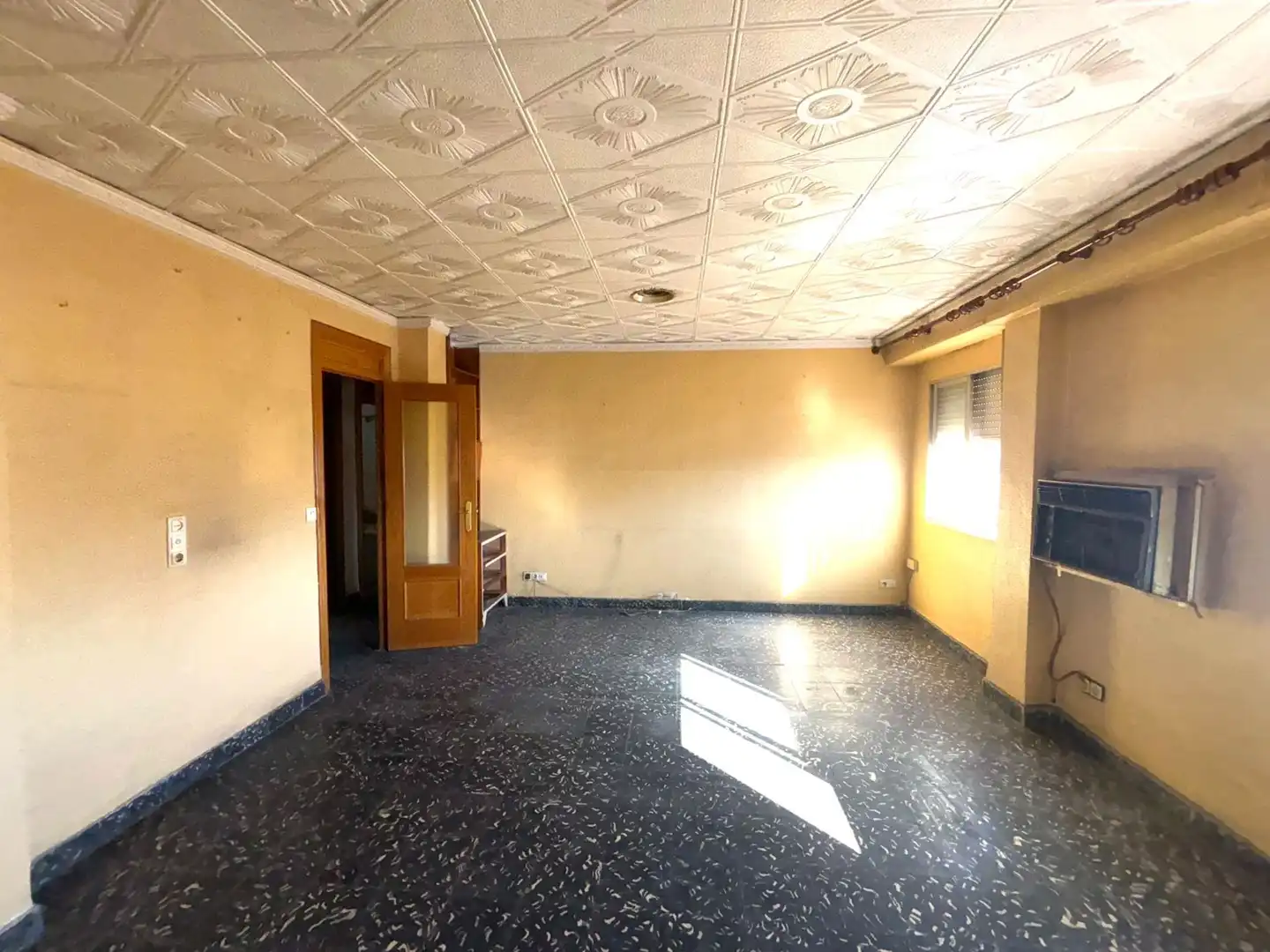 Flat with lift for sale in El Pla del Real