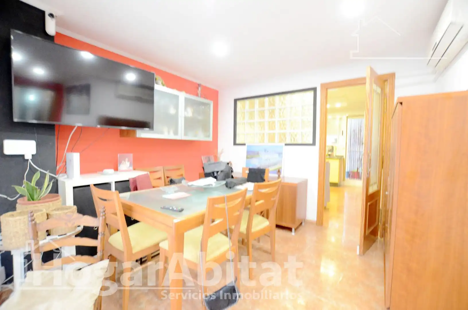 Habitación de Casa o chalet en venta en Tavernes de la Valldigna con Aire acondicionado, Terraza y Amueblado