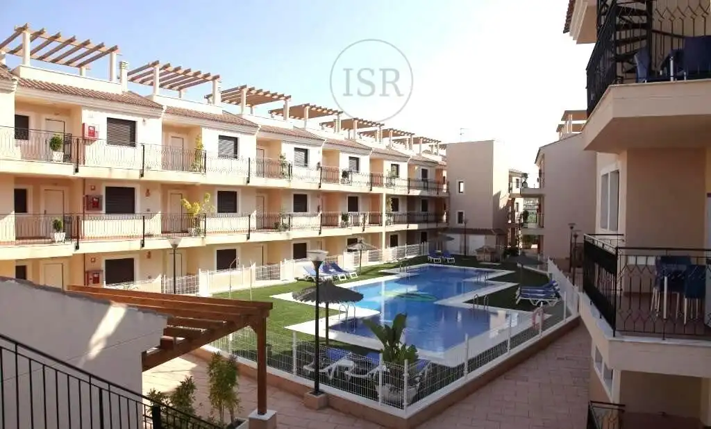 Schwimmbecken von Wohnungen zum Verkauf in Águilas mit Terrasse