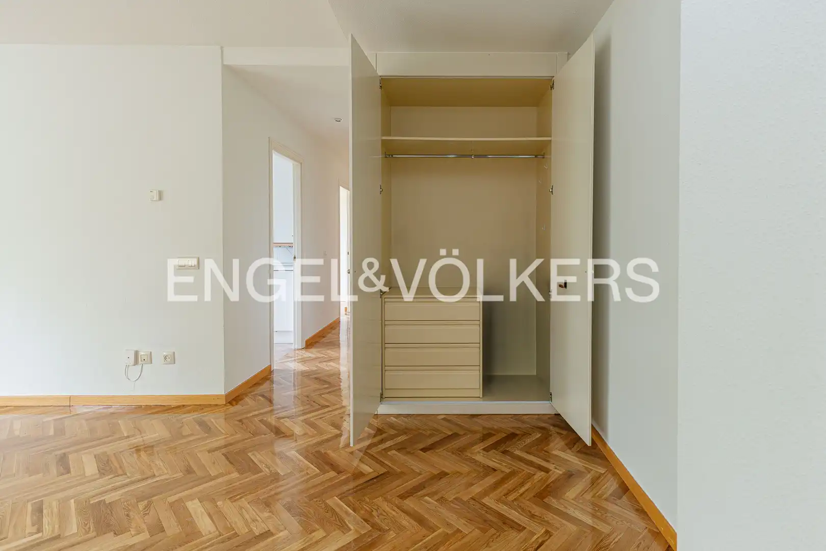 Piso de alquiler en Pozuelo de Alarcón con Aire acondicionado, Calefacción y Parquet