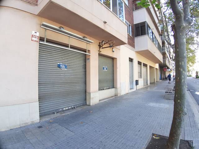 Local comercial en Venta en Avinguda dels Països Catalans en Ponent
