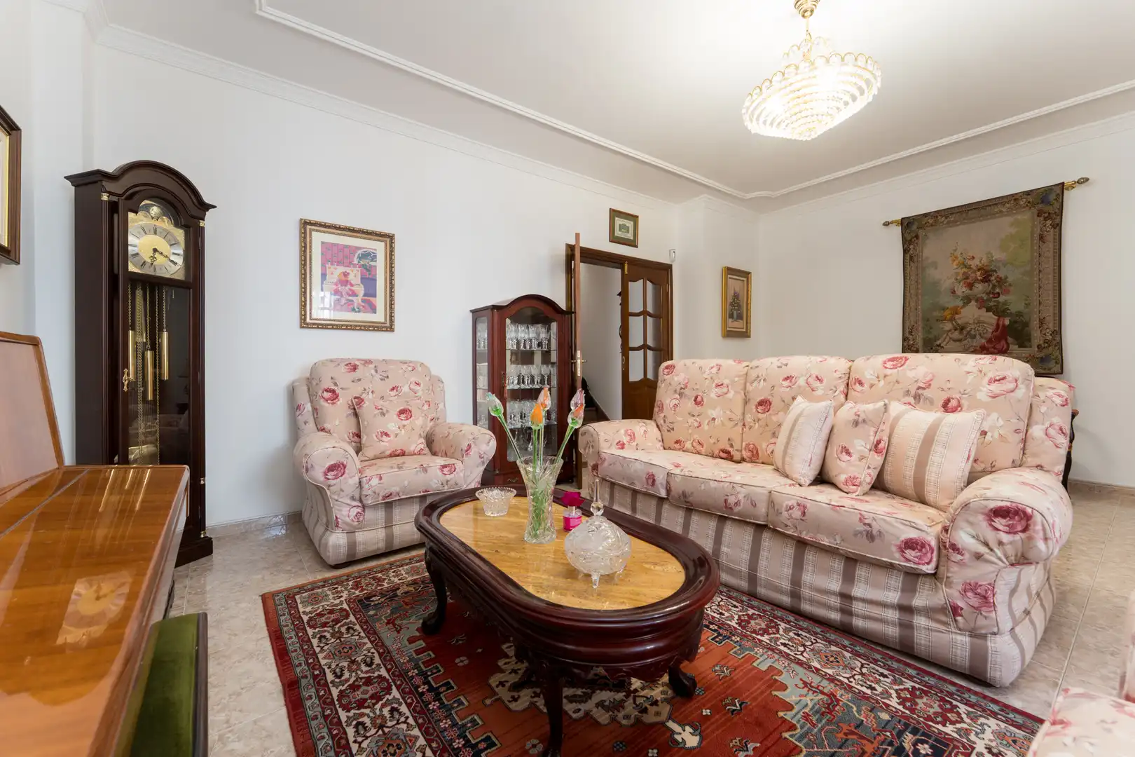 Sala d'estar de Casa adosada en venda en Telde amb Aire condicionat i Calefacció