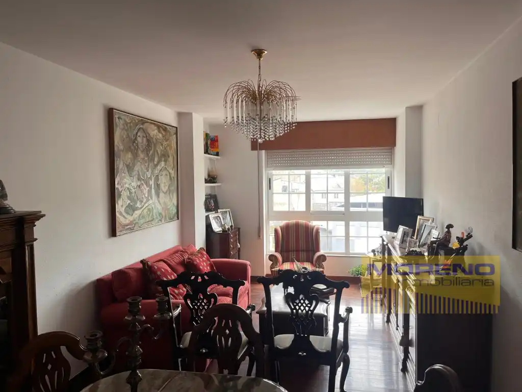 Sala d'estar de Pis en venda en Sarria