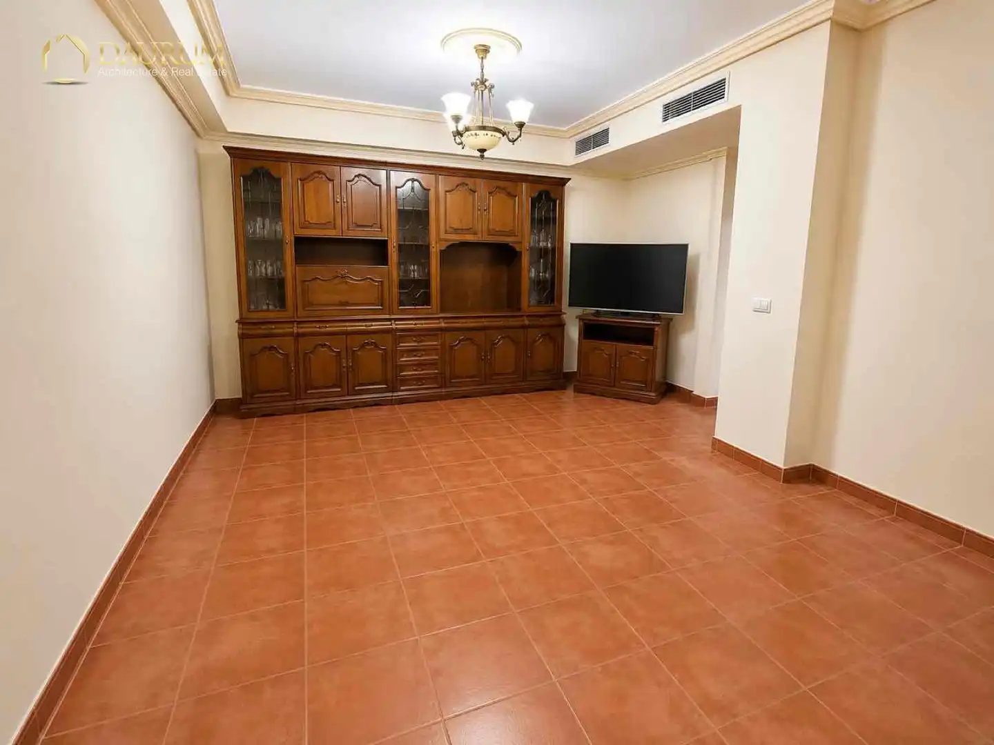 Living room of Flat for sale in Dos Hermanas  with Air Conditioner, Heating and Terrace