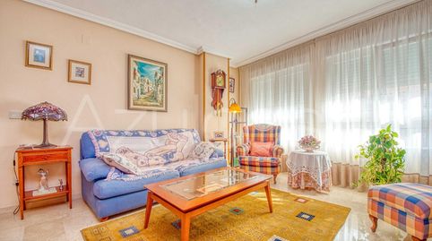 Foto 2 de Piso en venta en Calle Calderón de la Barca, Mercado, Alicante / Alacant