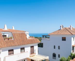 Exterior view of Attic for sale in Marbella  with Air Conditioner, Terrace and Swimming Pool