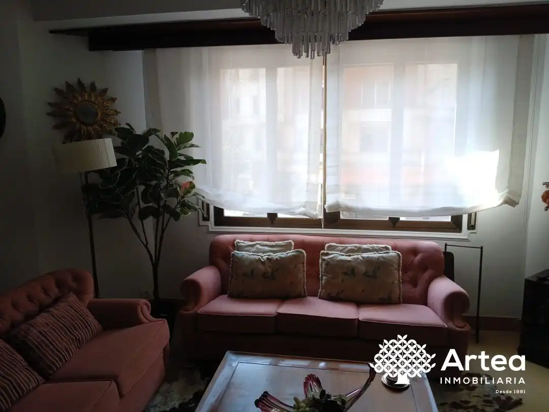 Living room of Flat for rent in Bilbao   with Heating
