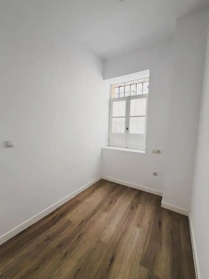 Dormitori de Planta baixa en venda en Cádiz