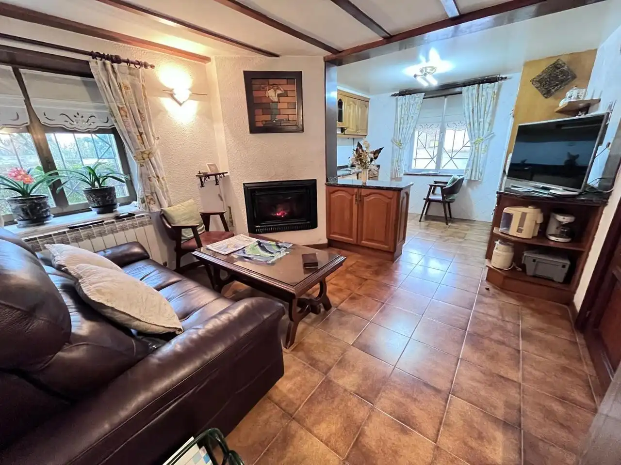 Living room of Houses for sale in Vitoria - Gasteiz  with Heating, Private garden and Storage room
