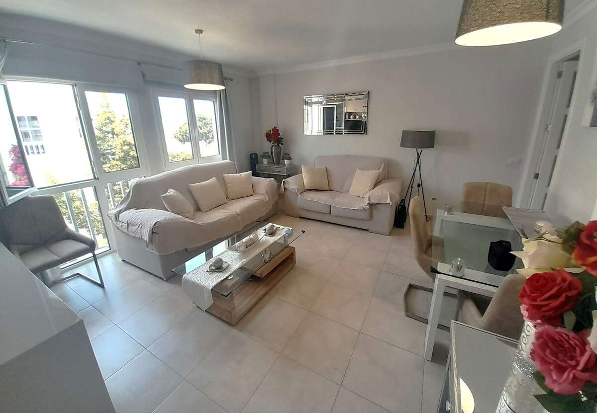 Living room of Flat for sale in Arrecife  with Air Conditioner, Terrace and Furnished