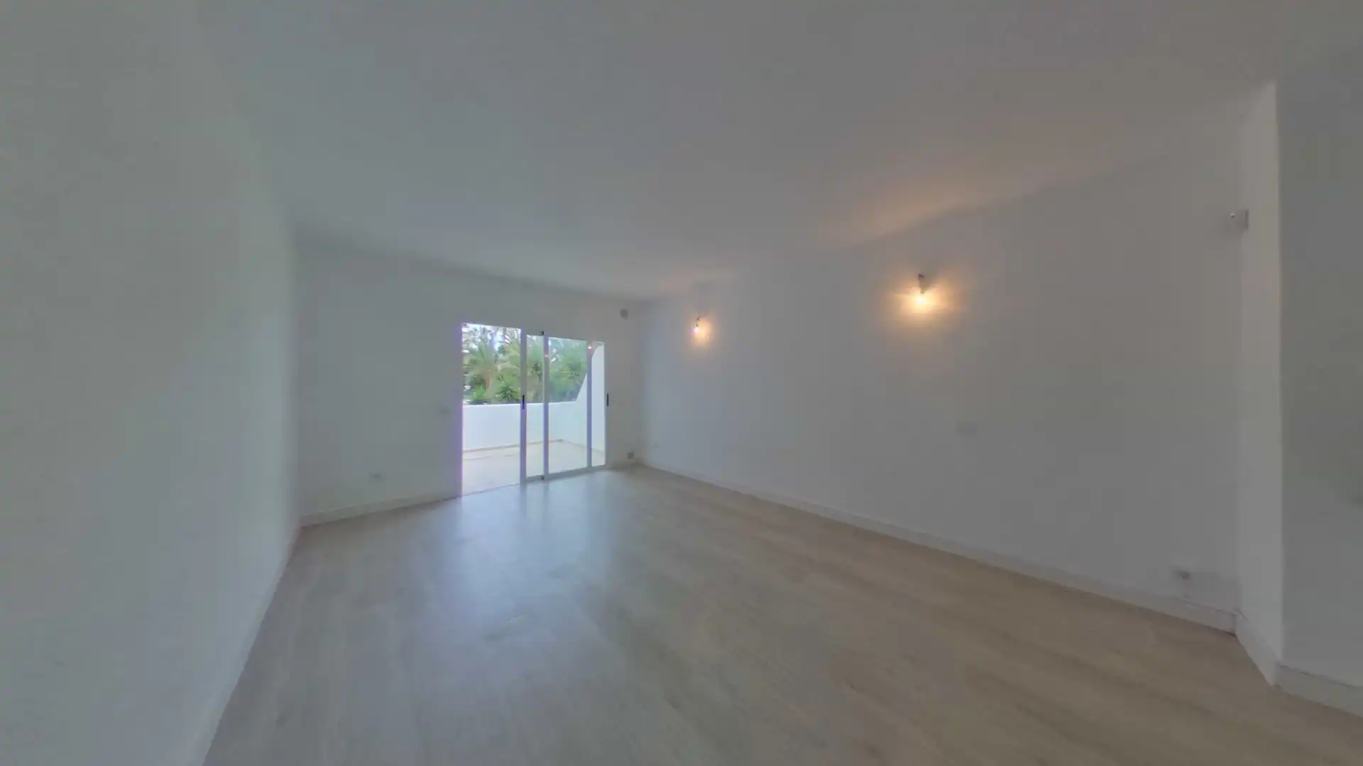 Wohnzimmer von Erdgeschoss zum Verkauf in Arona mit Schwimmbad