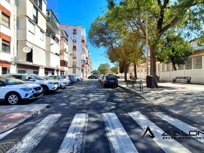 Exterior view of Flat for sale in  Huelva Capital  with Storage room, Oven and Washing machine