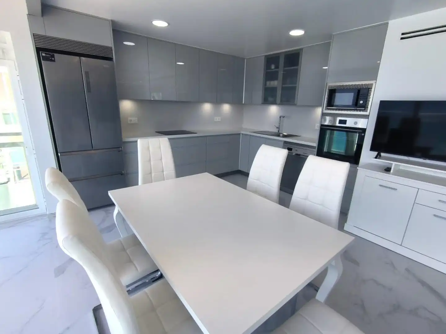 Kitchen of Flat for sale in Benidorm  with Air Conditioner, Heating and Furnished