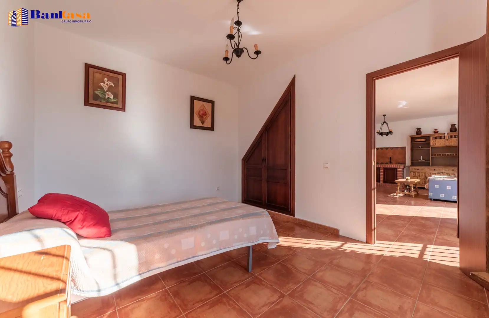 Habitación de Casa o chalet en venta en Casabermeja con Jardín privado, Piscina y Amueblado
