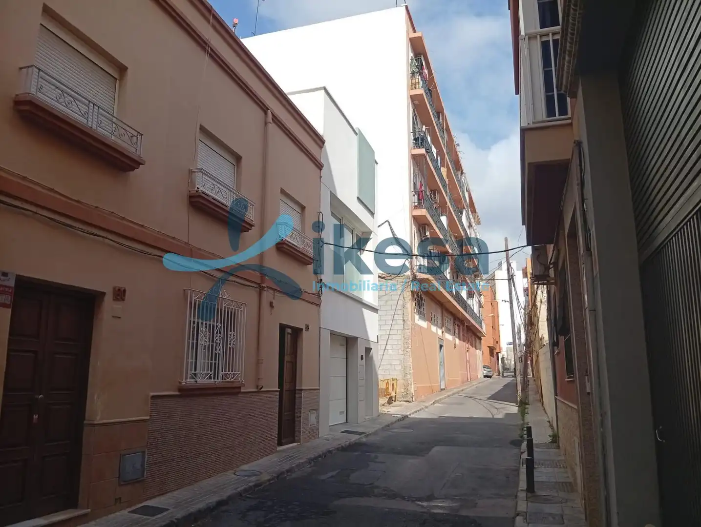 Vista exterior de Piso en venta en Almería