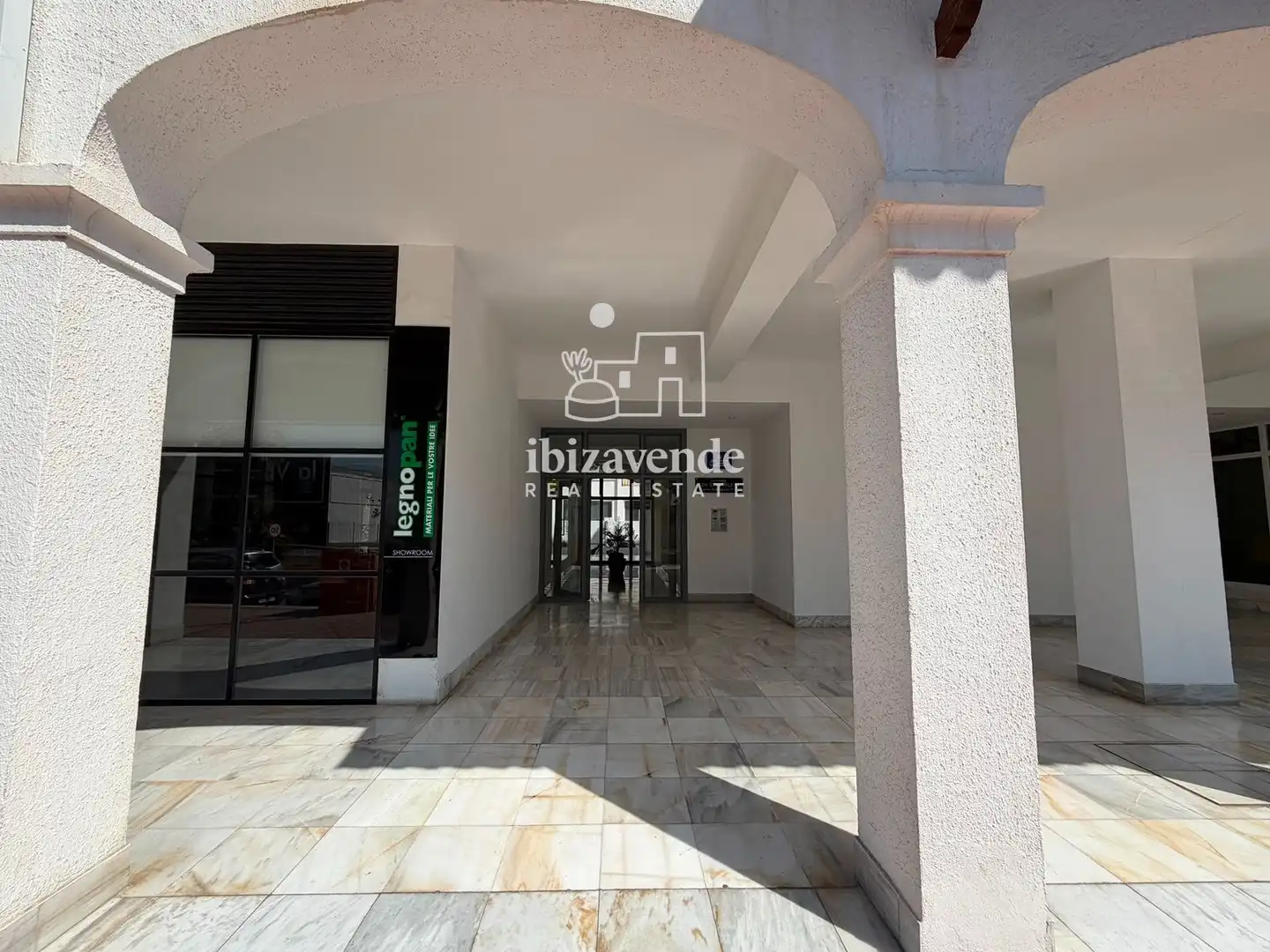 Flat for sale in Eivissa  with Air Conditioner, Swimming Pool and Furnished