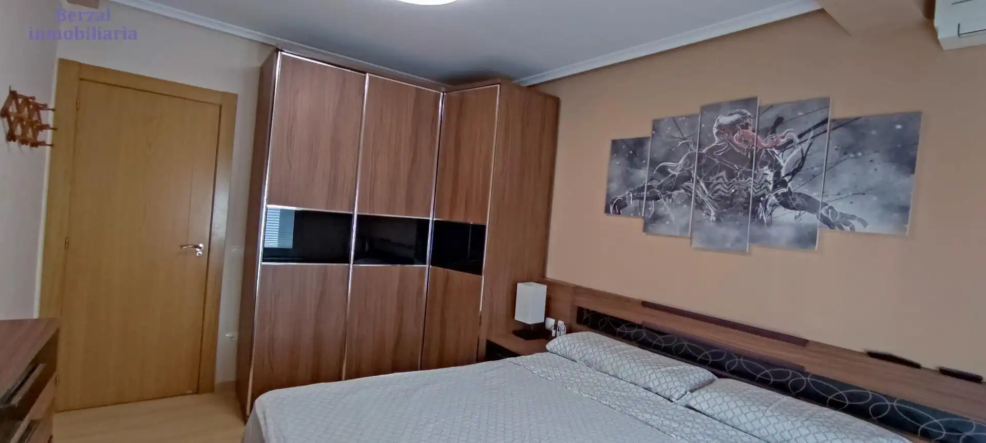 Schlafzimmer von Wohnung zum Verkauf in  Logroño mit Klimaanlage, Heizung und Terrasse