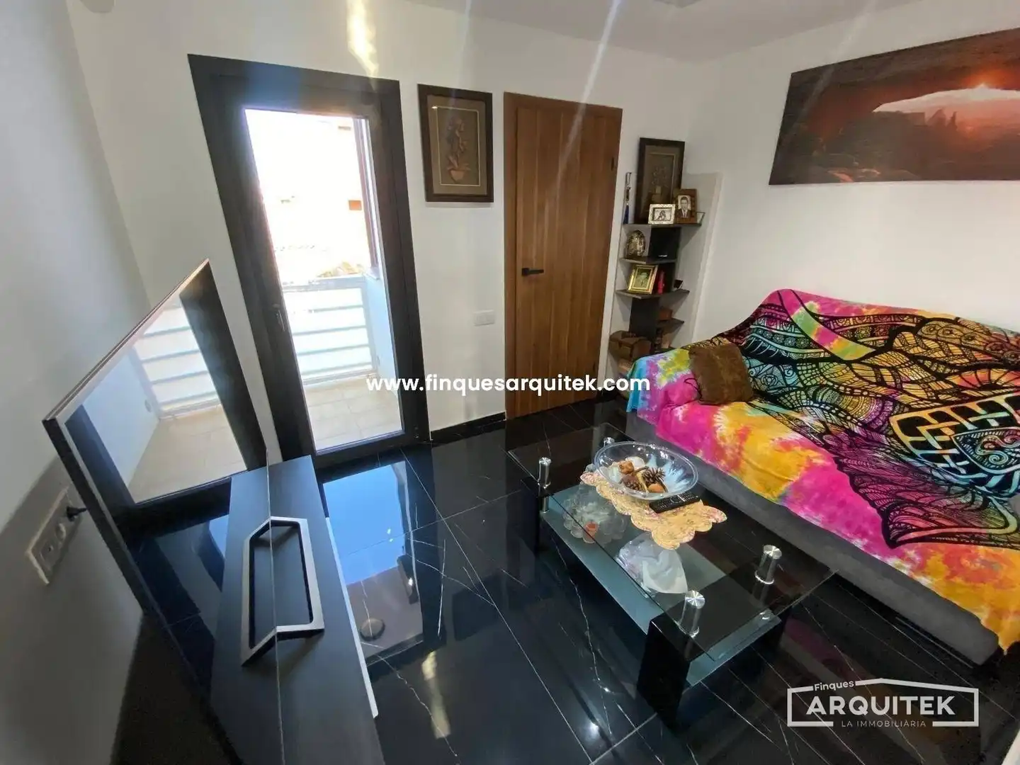 Casa adosada en venta en Rosselló