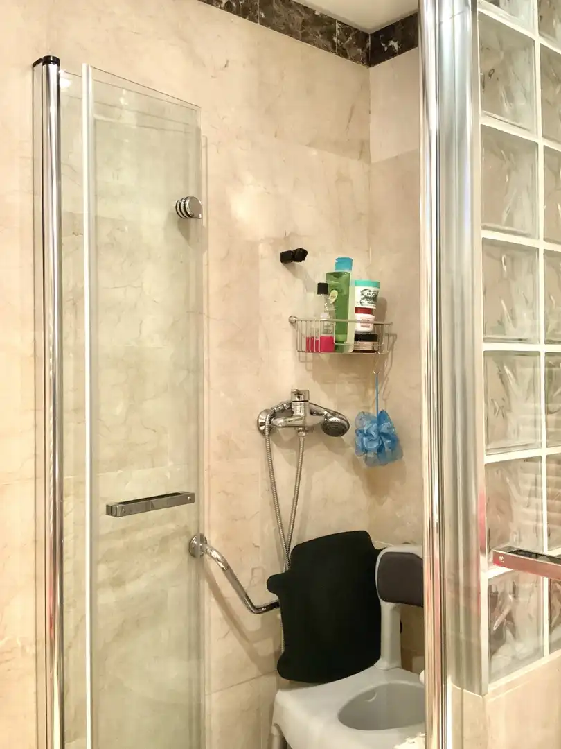 Baño de Piso de alquiler en Madrid con Aire acondicionado, Calefacción y Terraza