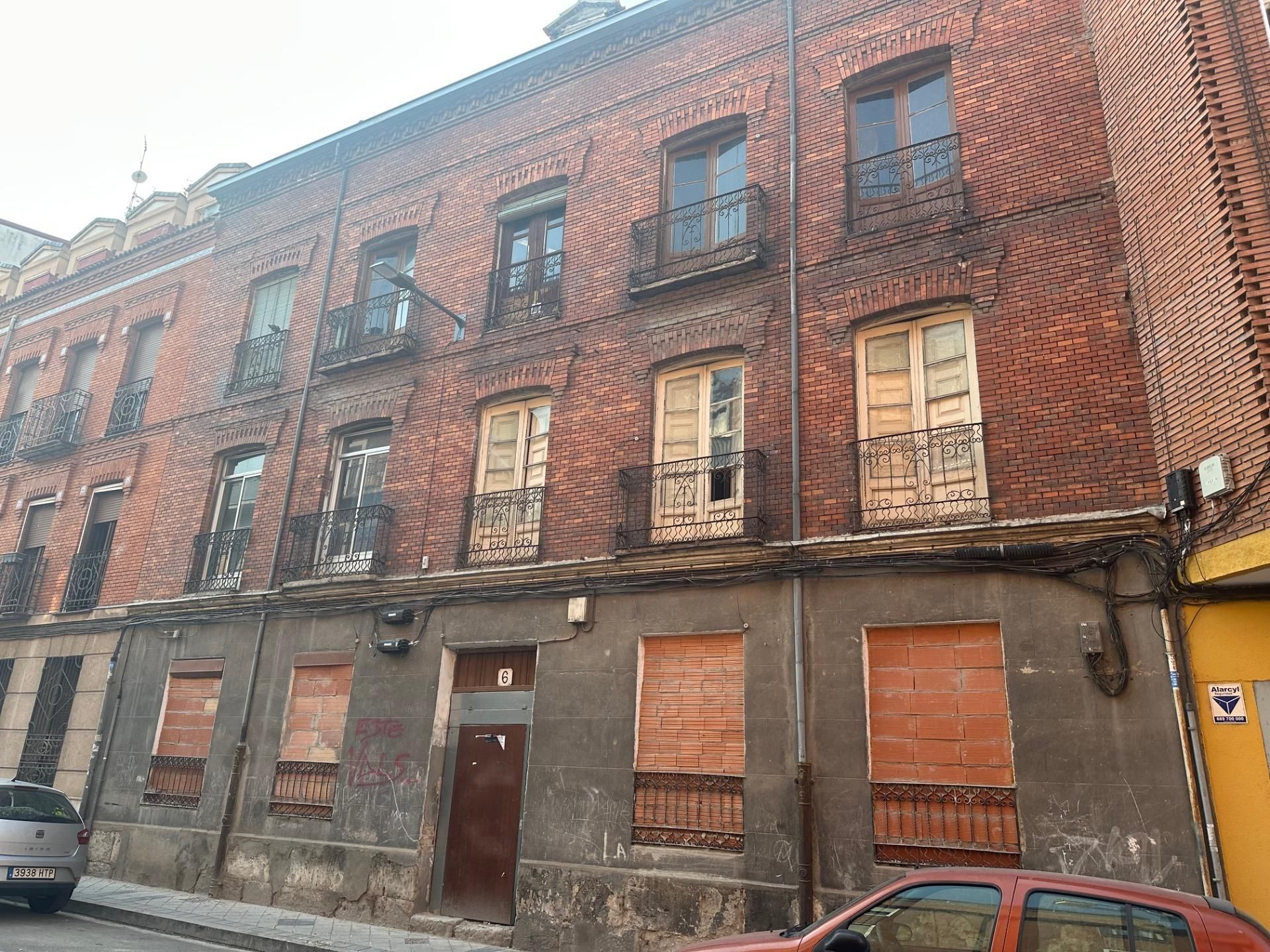 Exterior view of Building for sale in Valladolid Capital