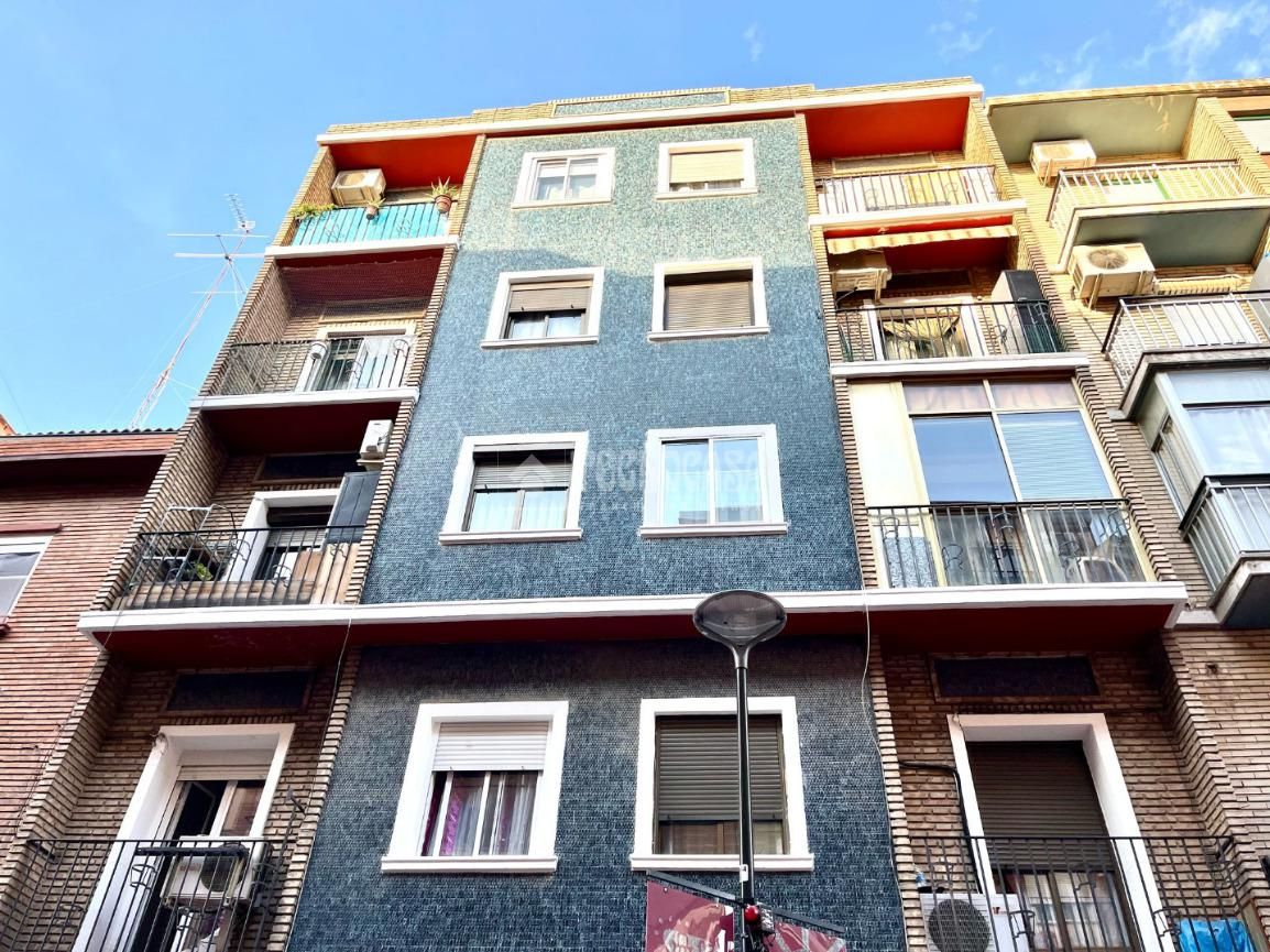 Exterior view of Flat for sale in  Zaragoza Capital  with Air Conditioner and Heating