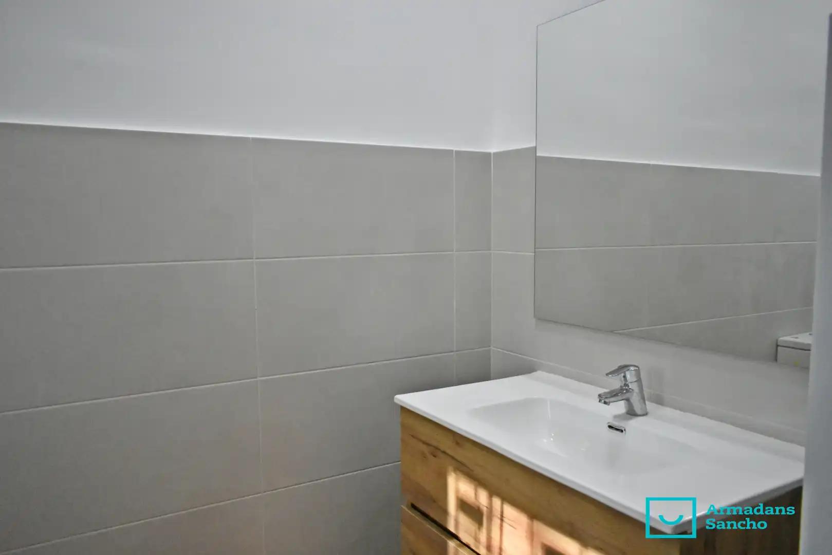 Baño de Casa o chalet de alquiler en Tiana con Horno