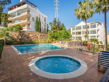 Piso con piscina en venta en Severiano Ballesteros