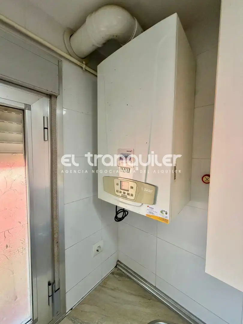 Flat for rent in Madrid  with Washing machine