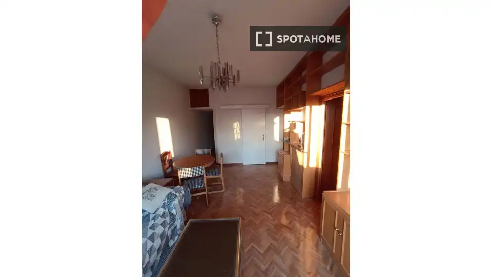 Habitación en Guindalera
