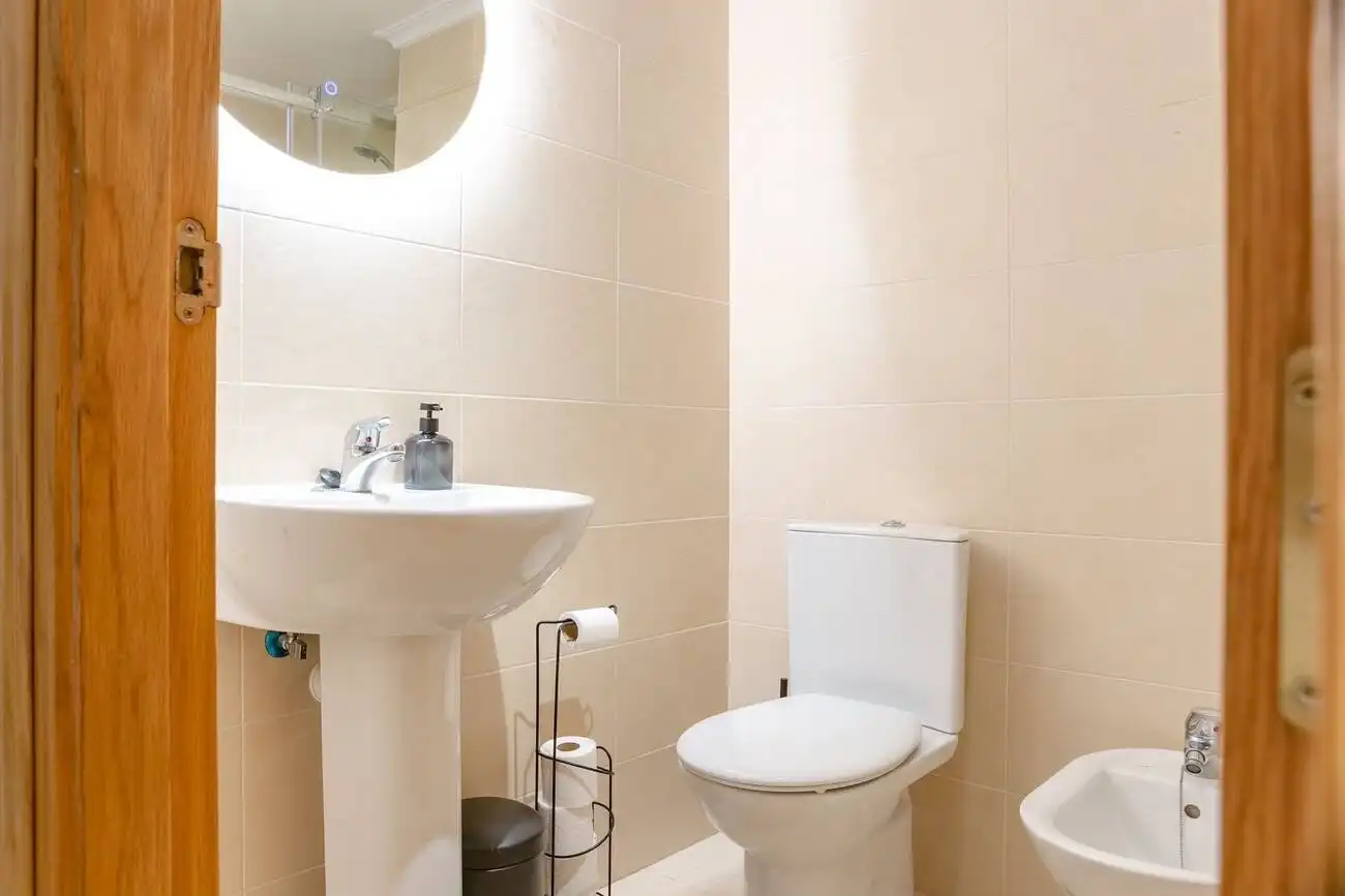 Baño de Apartamento en venta en Canuta
