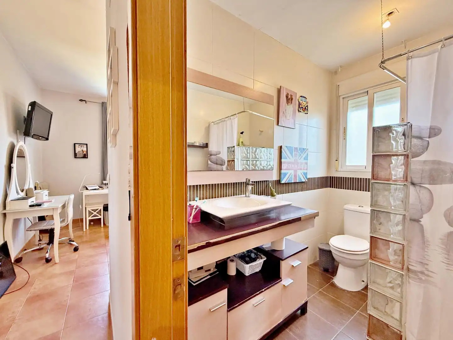 Bany de Casa o xalet en venda en Llíria amb Aire condicionat, Jardí privat i Terrassa
