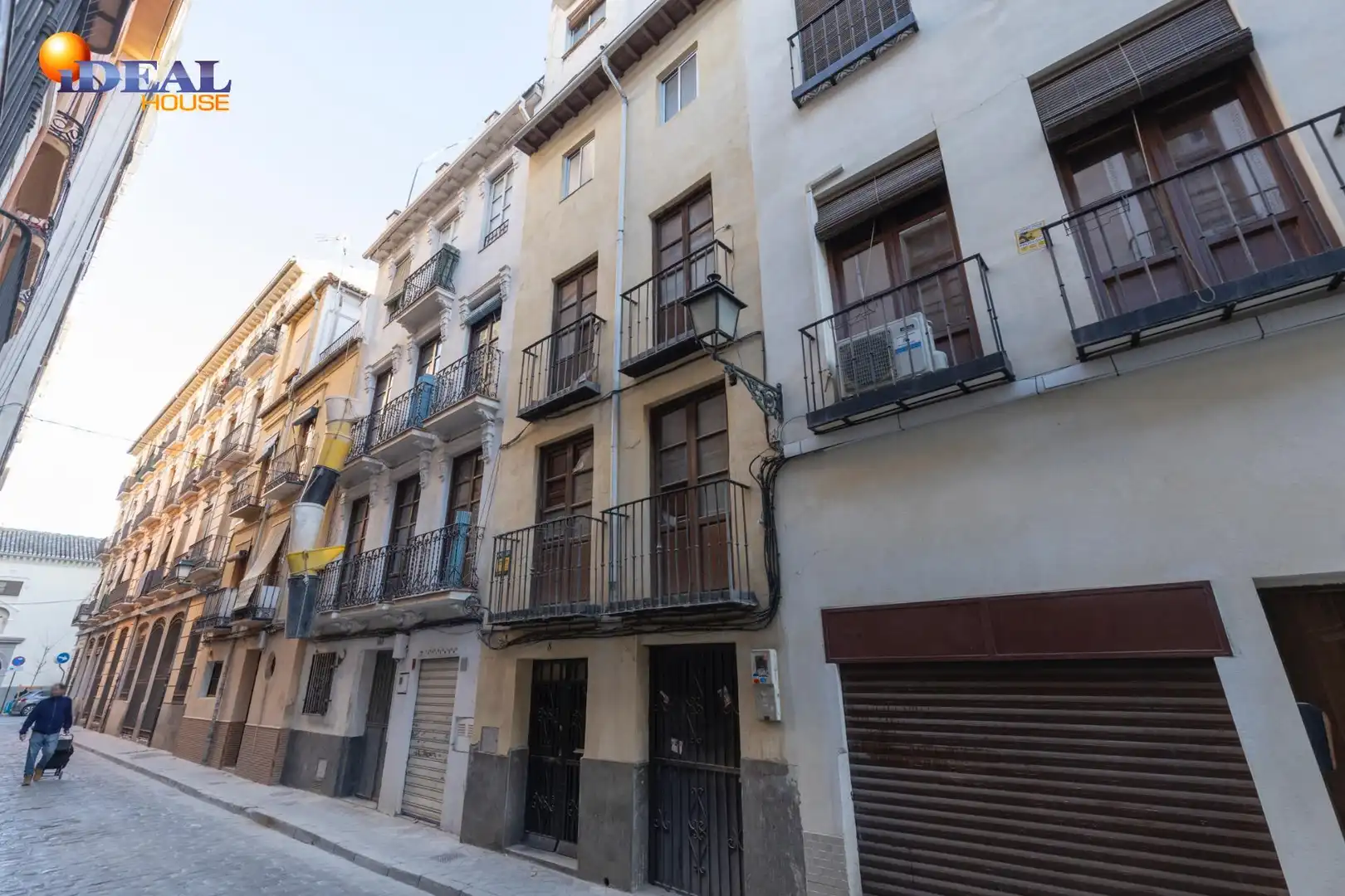 Casa con terraza en venta en Calle CONDE DE LAS INFANTAS, imagen 4