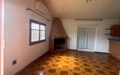 Sala d'estar de Casa o xalet en venda en Vilafamés amb Jardí privat i Terrassa