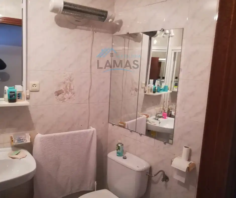 Baño de Casa o chalet en venta en Peraleda de la Mata con Amueblado y Balcón