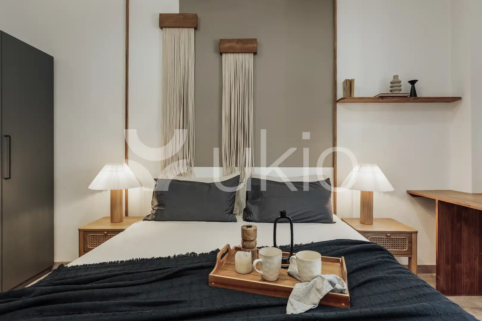 Bedroom of Apartments for rent in Barcelona  with Air Conditioner, Heating and Furnished