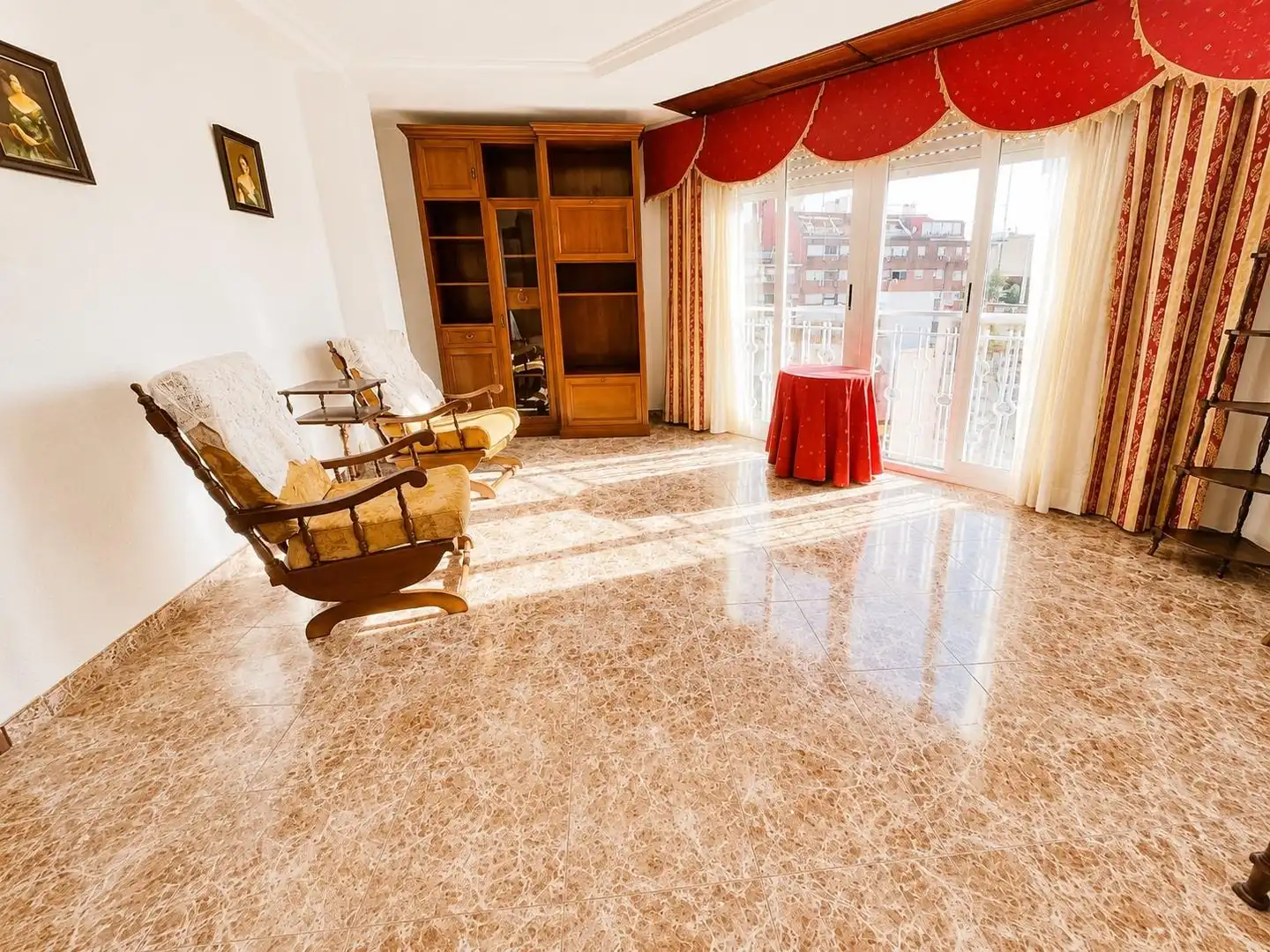 Flat with terrace for sale in Crevillent, imagen 3