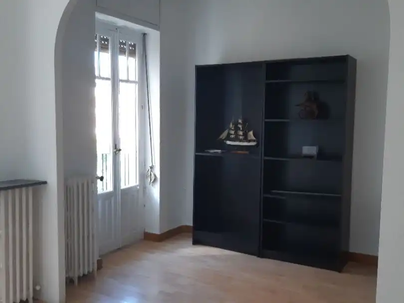 Living room of Flat for rent in  Madrid Capital  with Balcony