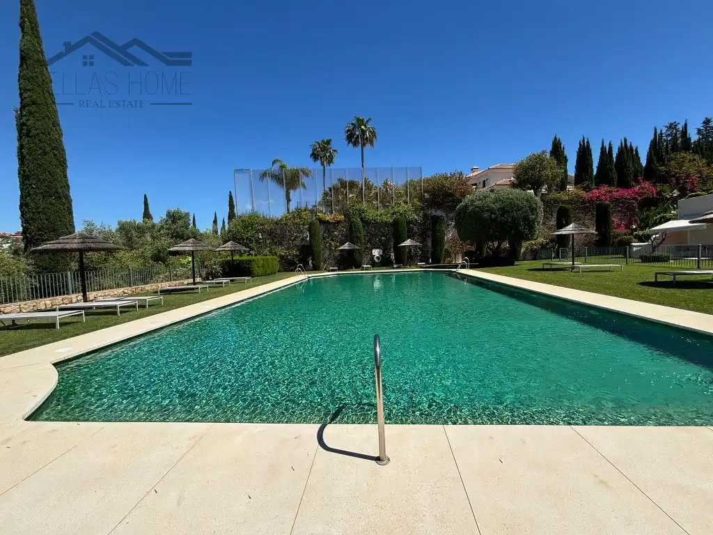 Flat for rent in Camino de Brijan, Bel - Air