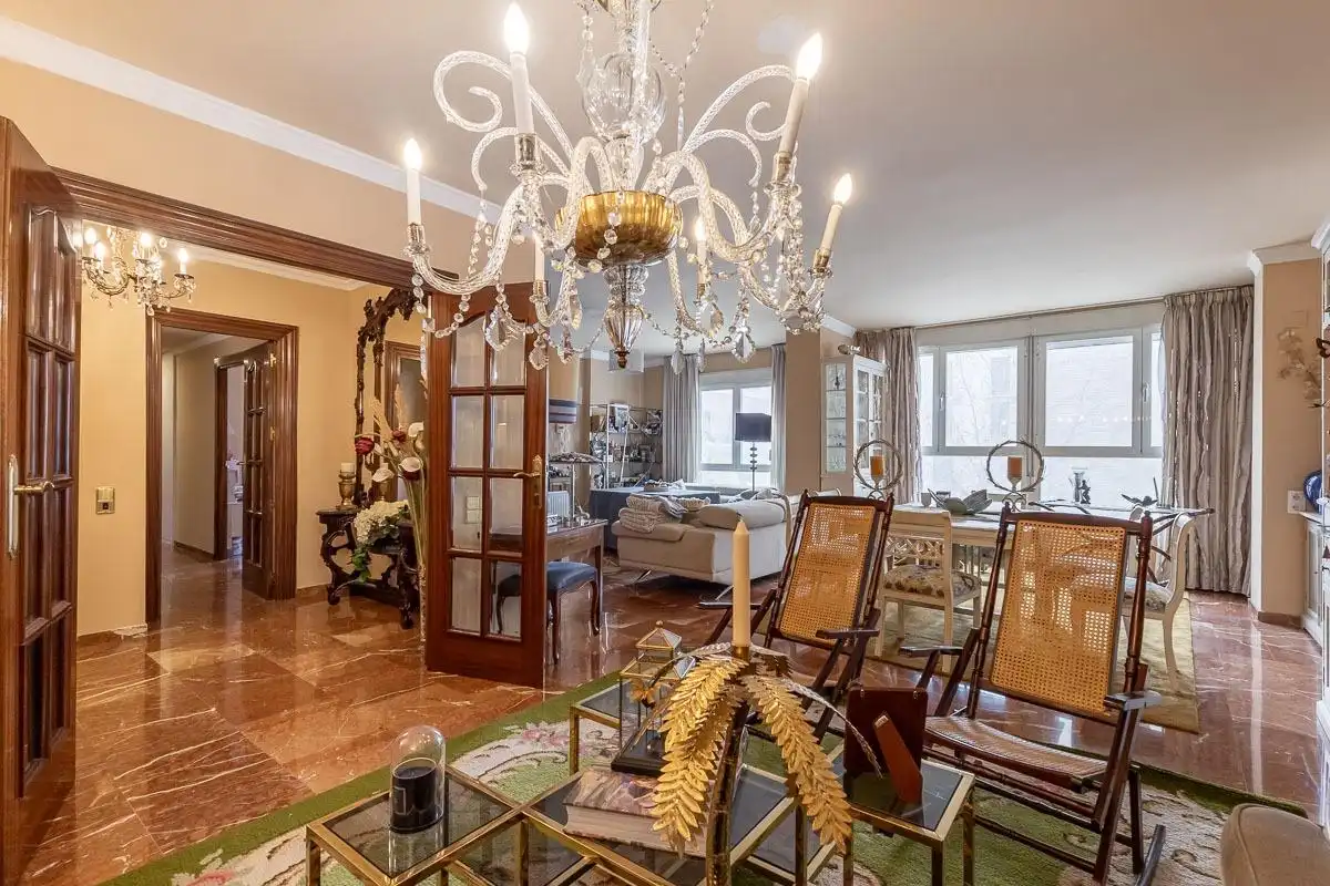 Piso con ascensor en venta en DE LAS DESCALZAS 3, imagen 5