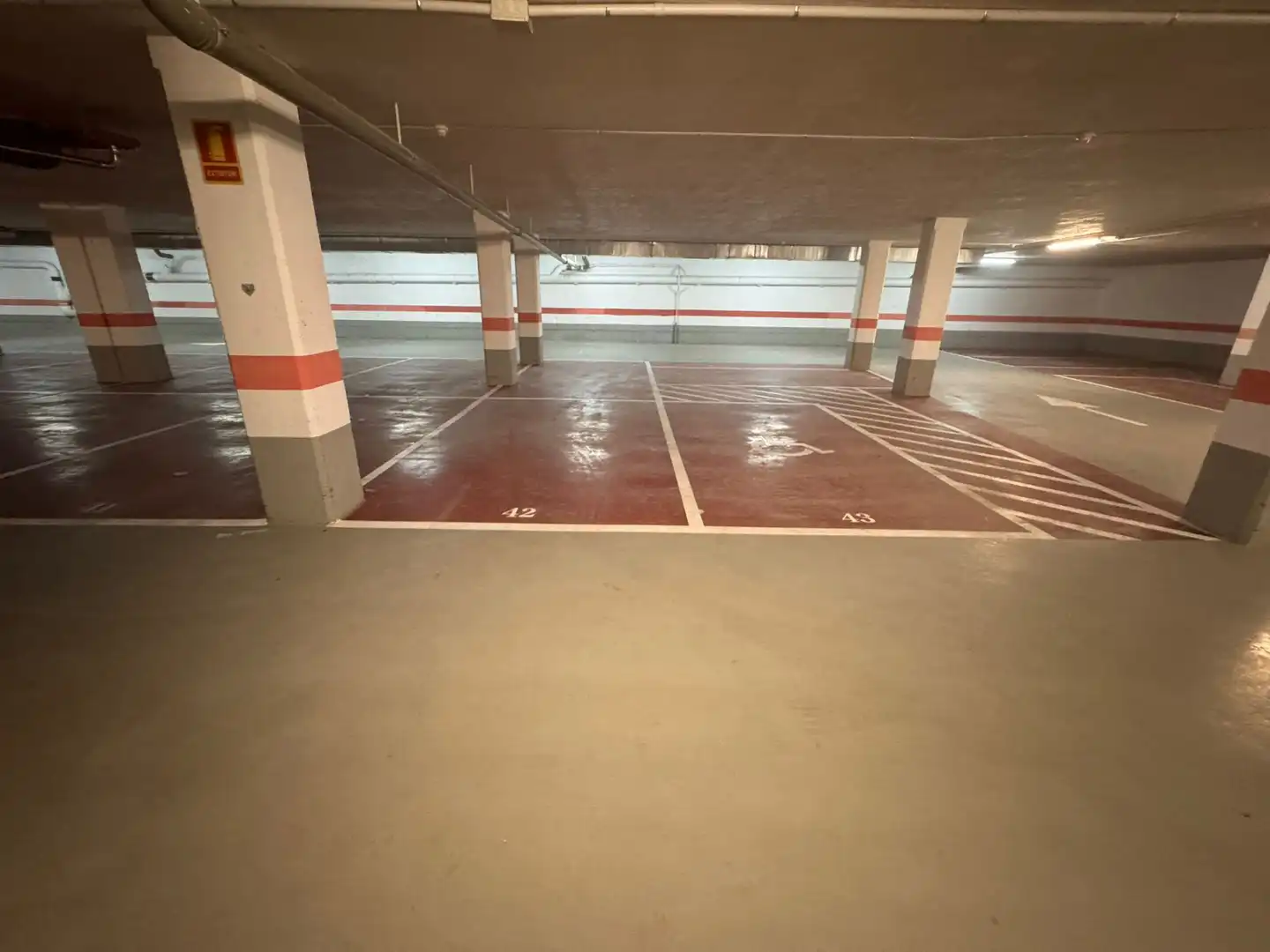 Parkplatz von Garage zum Verkauf in Burgos mit Alarm