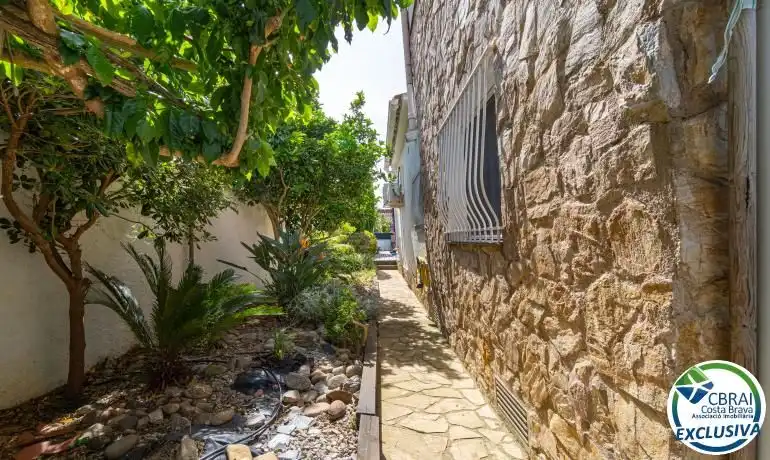 Casa amb piscina en venda a Calle Peni, imagen 43