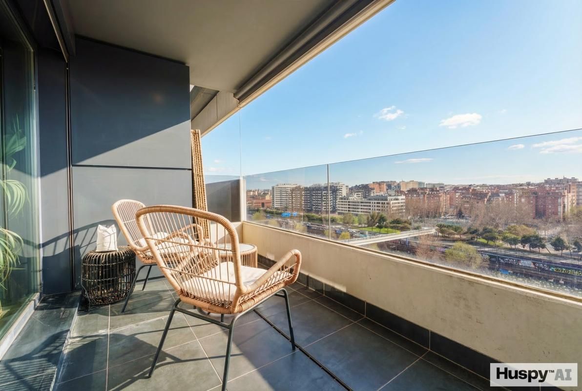 Terraza de Piso en venta en  Madrid Capital con Aire acondicionado, Calefacción y Jardín privado