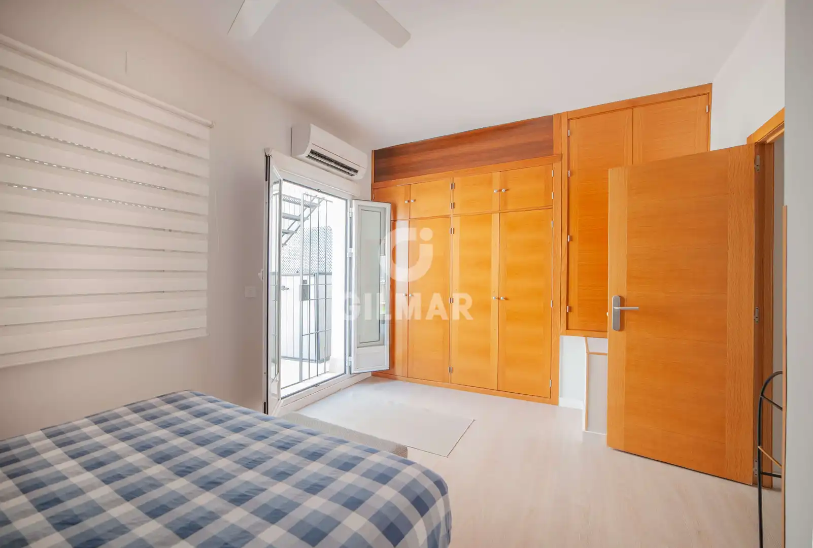 Schlafzimmer von Maisonette zur Miete in Sevilla mit Heizung, Möbliert und Balkon