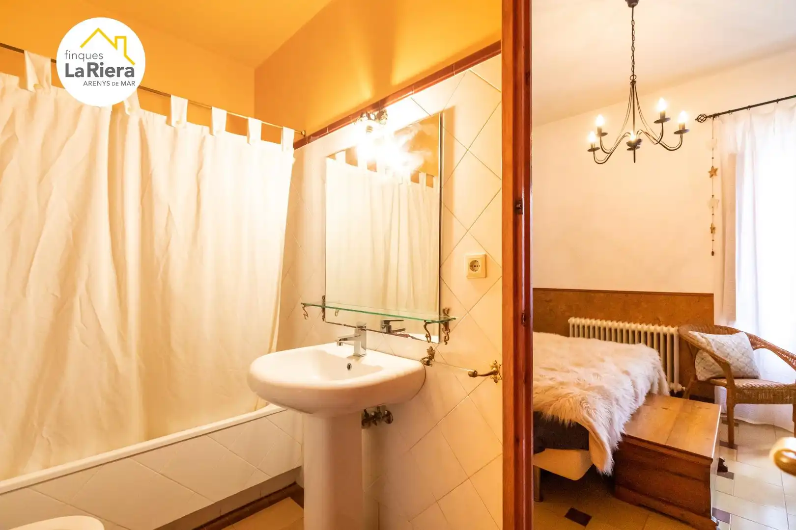 Baño de Casa o chalet en venta en Arenys de Mar con Calefacción, Terraza y Trastero