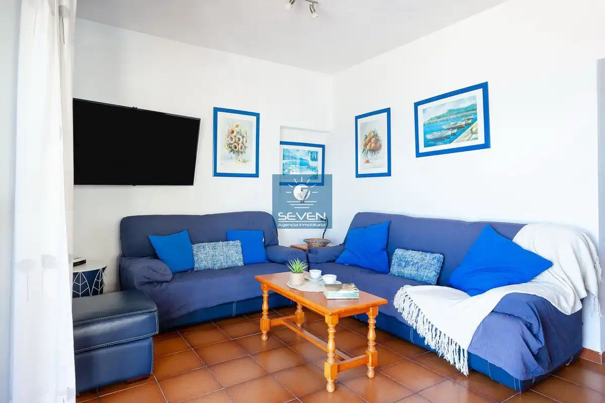 Sala d'estar de Casa o xalet de lloguer en Almuñécar amb Aire condicionat, Calefacció i Terrassa
