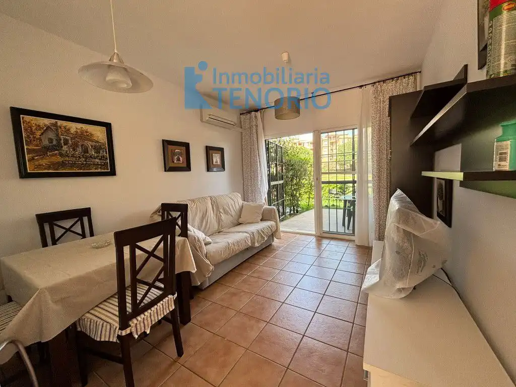 Vista exterior de Casa adosada en venta en Islantilla con Aire acondicionado, Terraza y Trastero