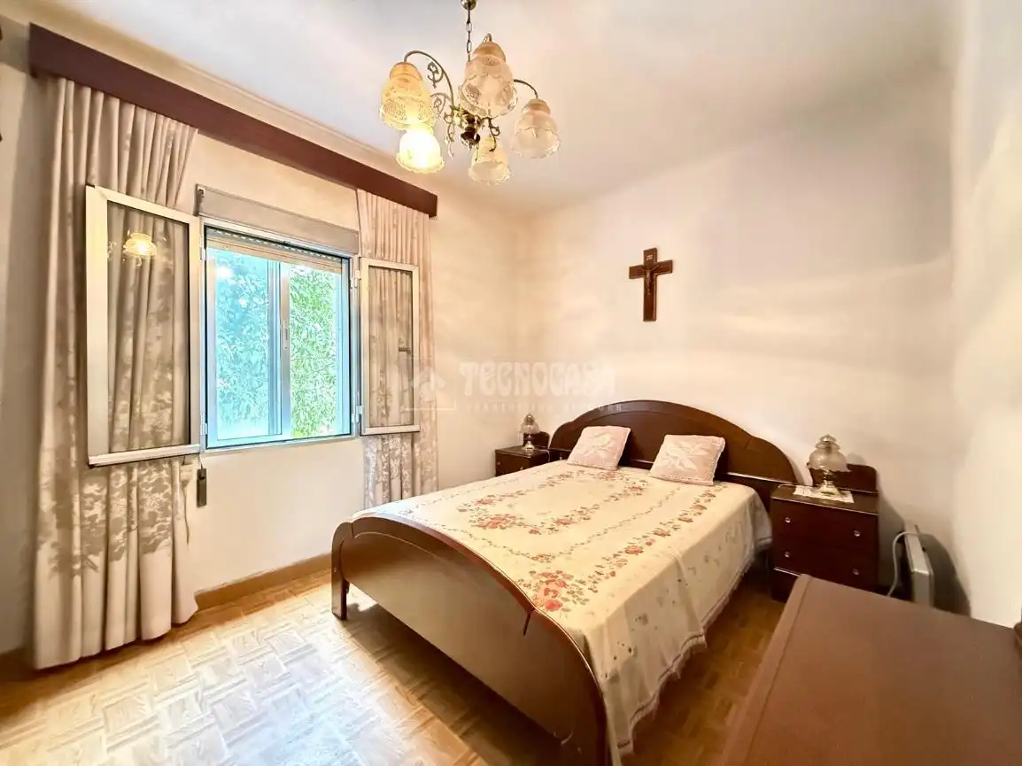 Schlafzimmer von Wohnung zum Verkauf in Madrid mit Balkon