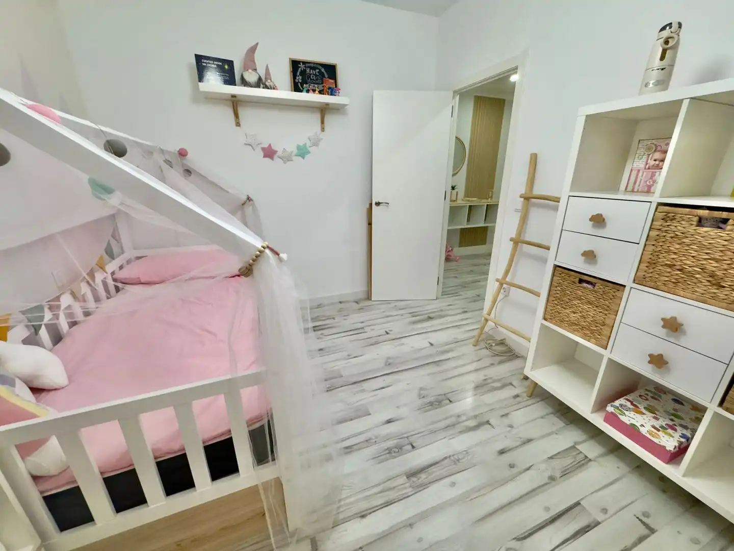 Habitación de Piso en venta en Valdepeñas con Aire acondicionado, Calefacción y Balcón